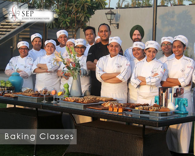 Professional Baking Classes Cake Making Classes in Mumbai Learn the