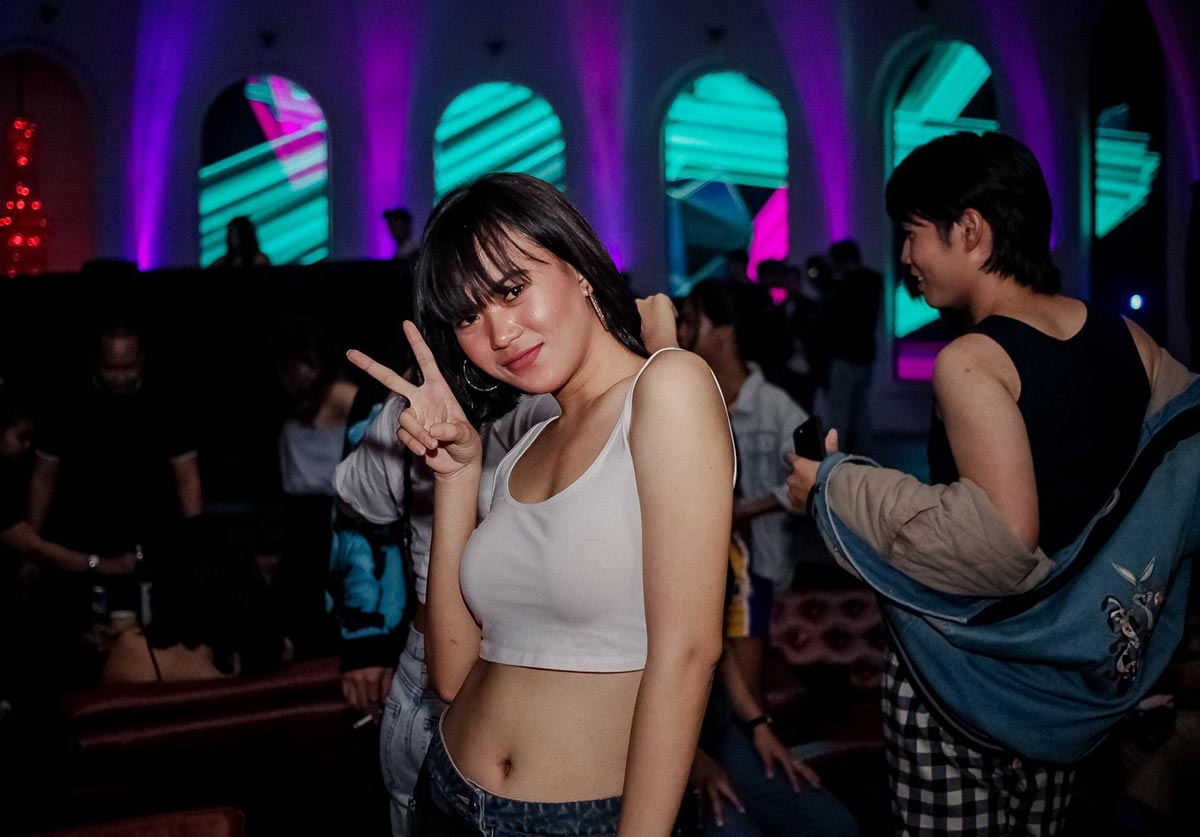 Ночной клуб 10. Macau Nightlife: Guide to Nightclubs, Bars, and Saunas. 10 Clubs.