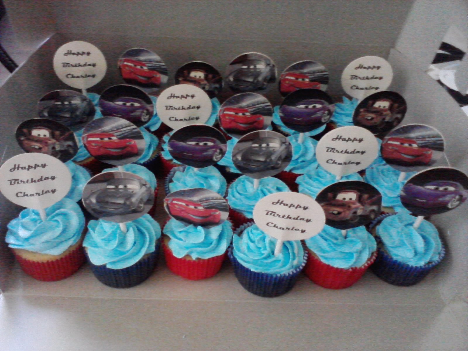 inspired-by-him-cakes-cars-2-cupcakes