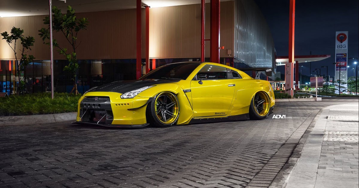 Nissan GTR r35 Rocket Bunny