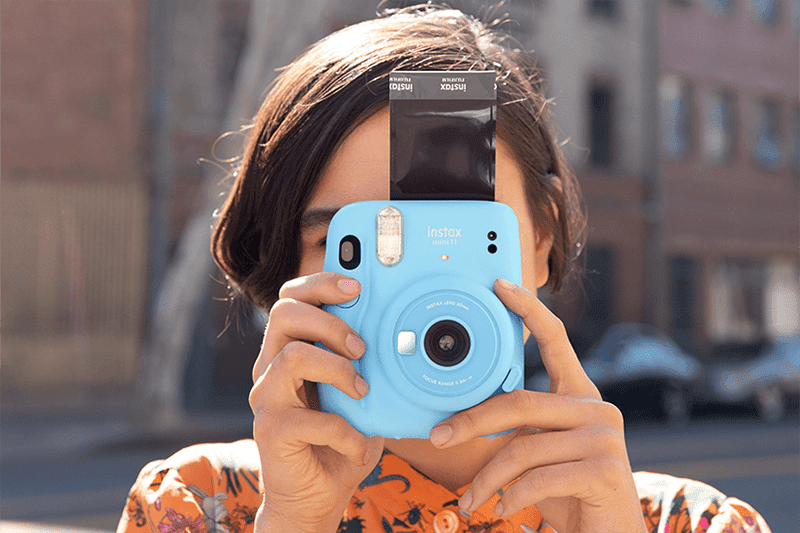Fujifilm Mini 11 in Sky Blue (Photo from Fujifilm's website) Fujifilm Mini 11 in Sky Blue (Photo from Fujifilm's website)