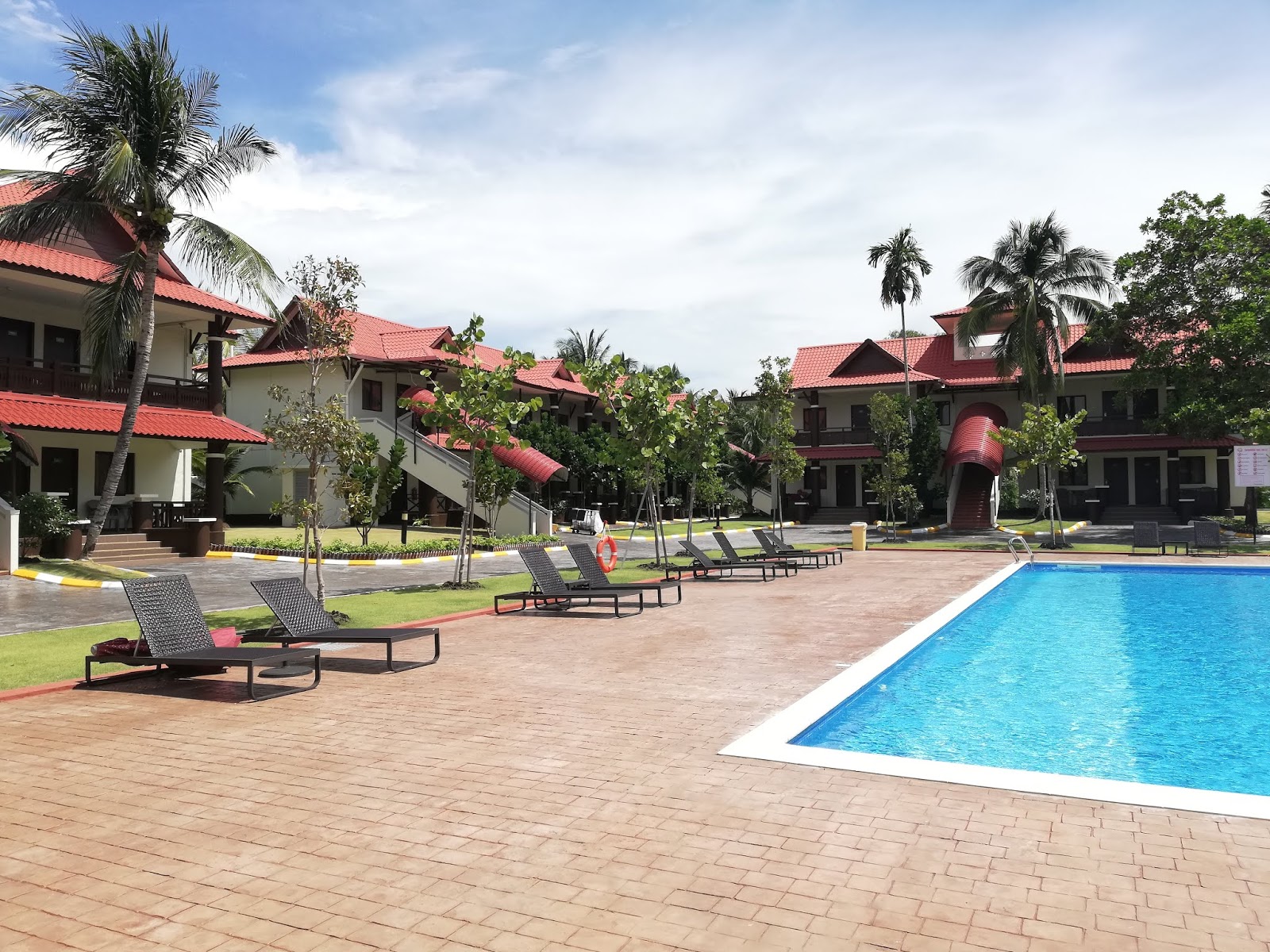 LOTUS DESARU BEACH RESORT & SPA