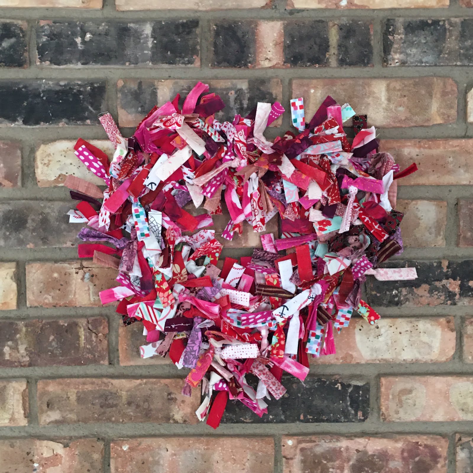 Grace and Peace Quilting How To Make a Wreath From Fabric Strips