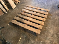 Pallet to be dissembled 