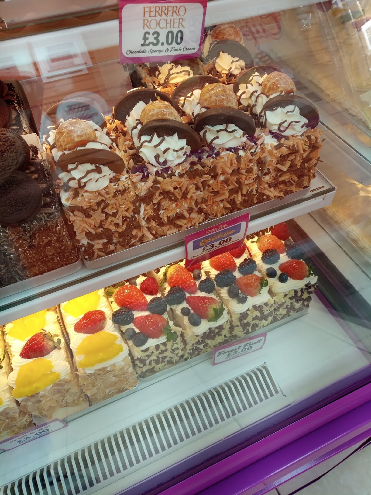 Supersupergirl's Food Reviews [Review] Eggfree Cake Box