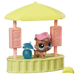 Littlest Pet Shop Small Playset Cheekers Pouring (#104) Pet