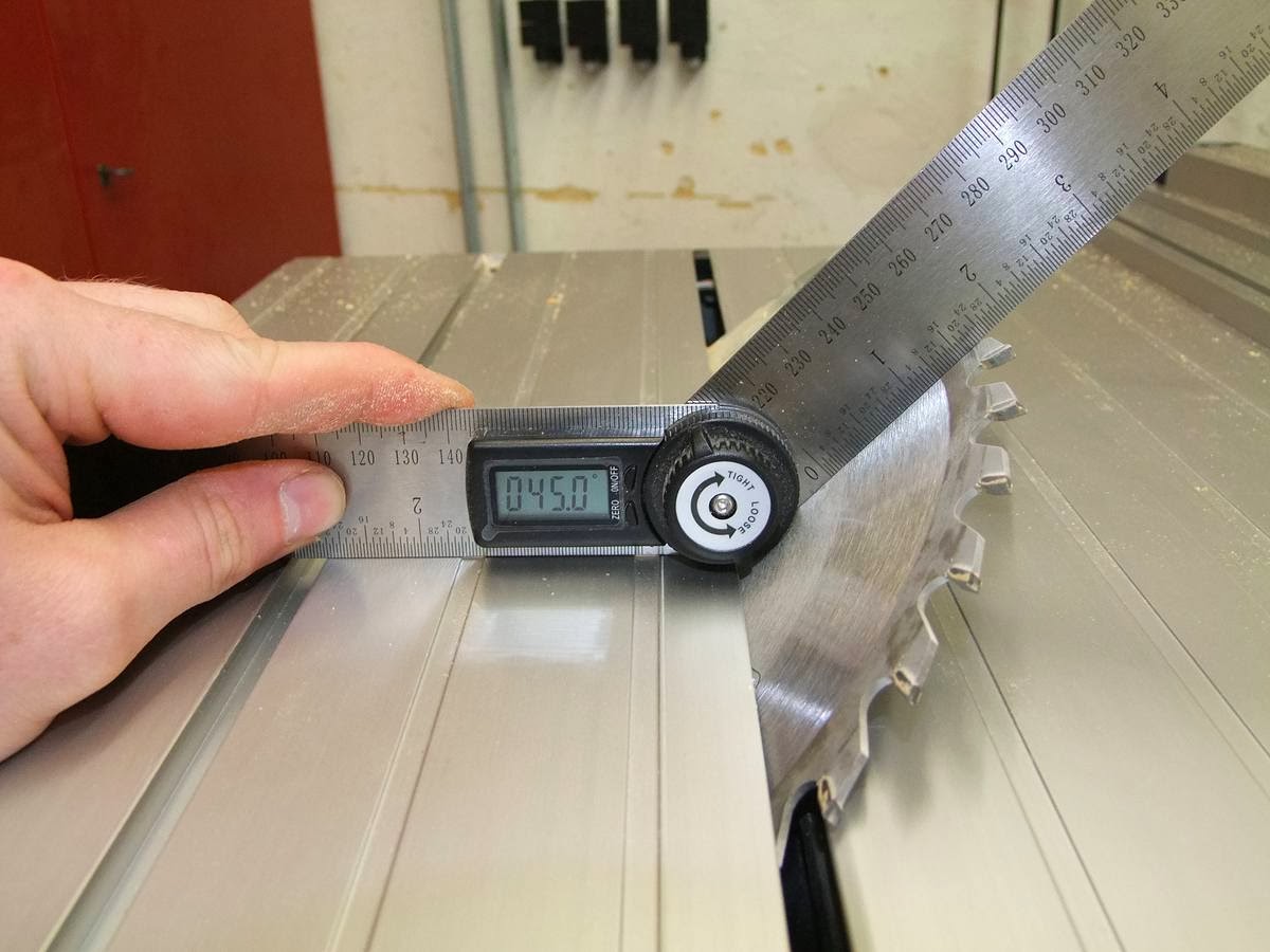 HOMSFOU Winkelmesser Aus Edelstahl - Präzisionswerkzeug Für Holzarbeiter