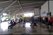 Penumpang di Bandara Makassar Terlantar Akibat Penerbangan Dihentikan