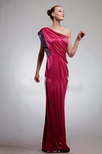 Willkommen unseren blog: Elegantes langes Brautkleid