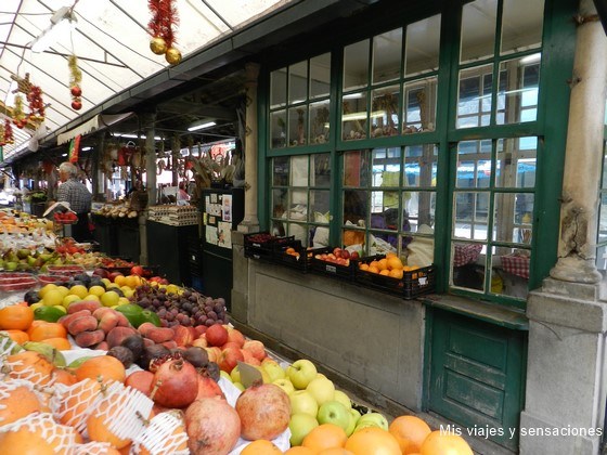 Mercado do Bolhao, Oporto, Portugal