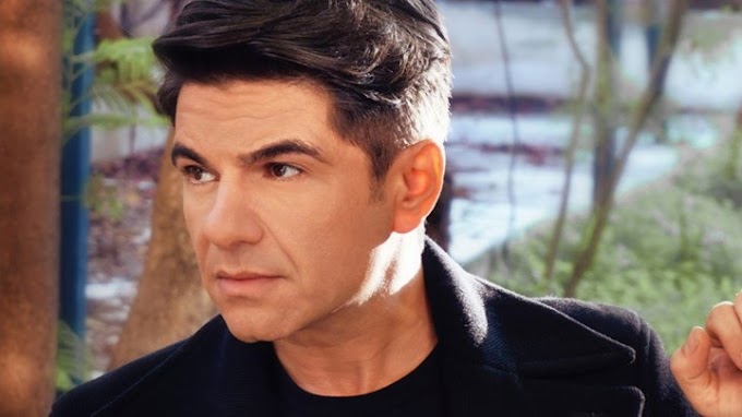 Νίκος Κουρκούλης: Ραγίζει καρδιές το "αντίο" στη μητέρα του - ΦΩΤΟ 