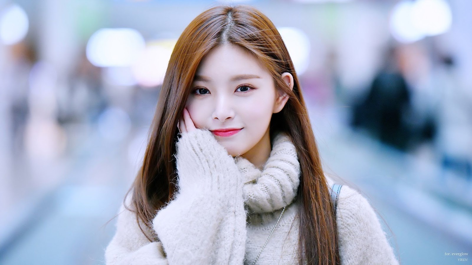 Gallery - Korean idol K-pop - Yiren EVERGLOW - P9