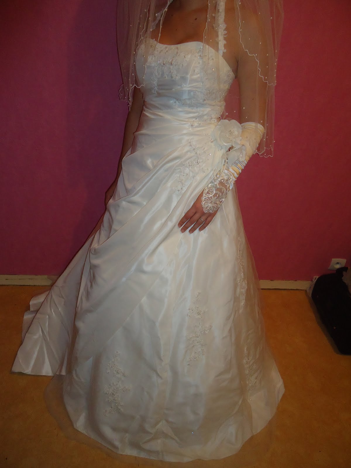 Robe de Mari?�e (Couleur Ivoire) ~ Robes Sherazade