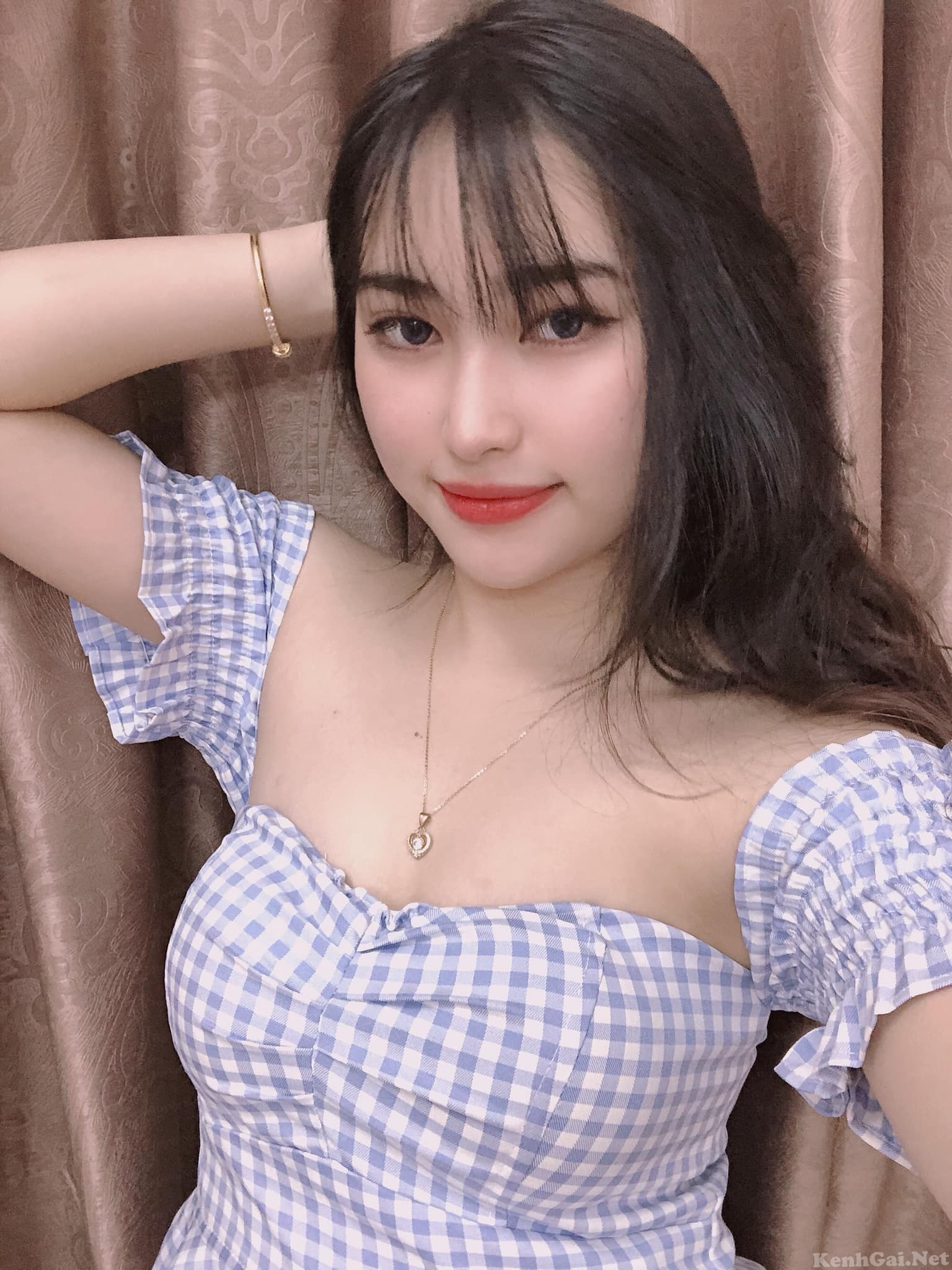 Vy Hương: Mòn mỏi với gái 1 con này^^