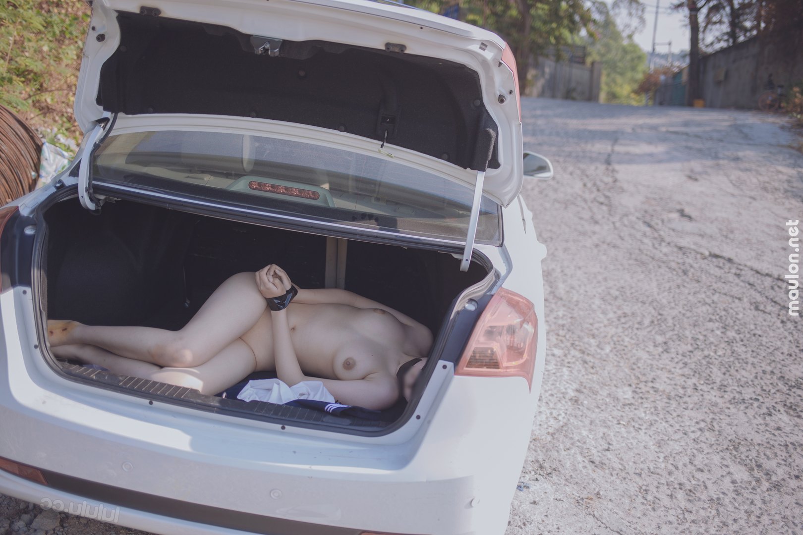 Lụm thính thì được khẩu ốp, lụm cốp thì được em 27 MauLon.Net - Ảnh sex học sinh khoe hàng - lụm cốp thì được em