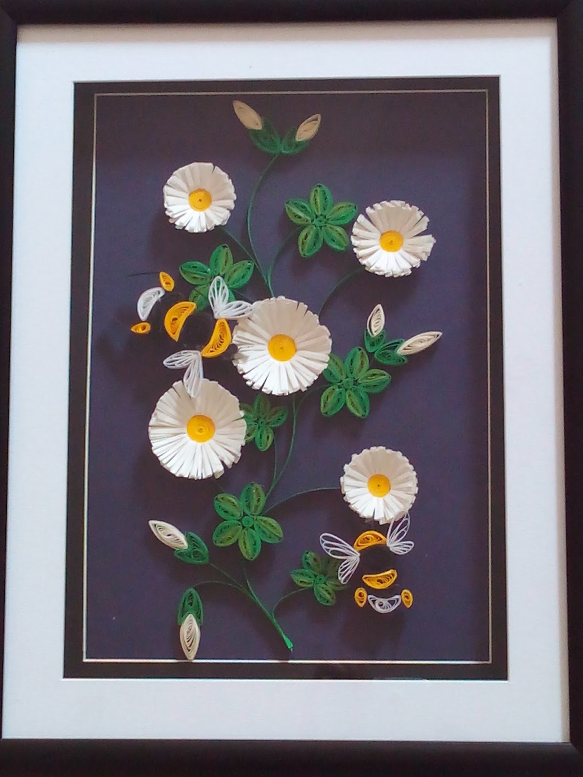 QuillingCraftCreations Quilled honey bee Quilling Wall Frame