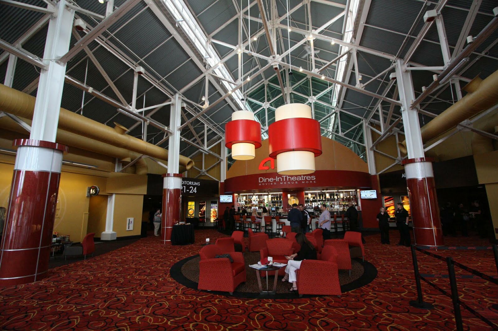 Ultimate Orlando Blog AMC Dine in Theater Review AMCDIT