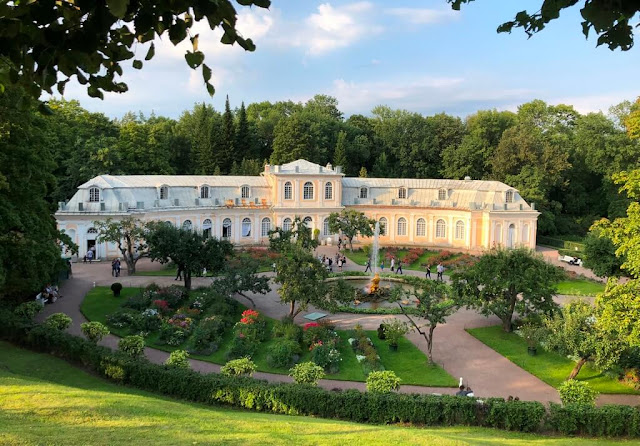 Jardins do Palácio de Peterhof - São Petersburgo (Rússia)