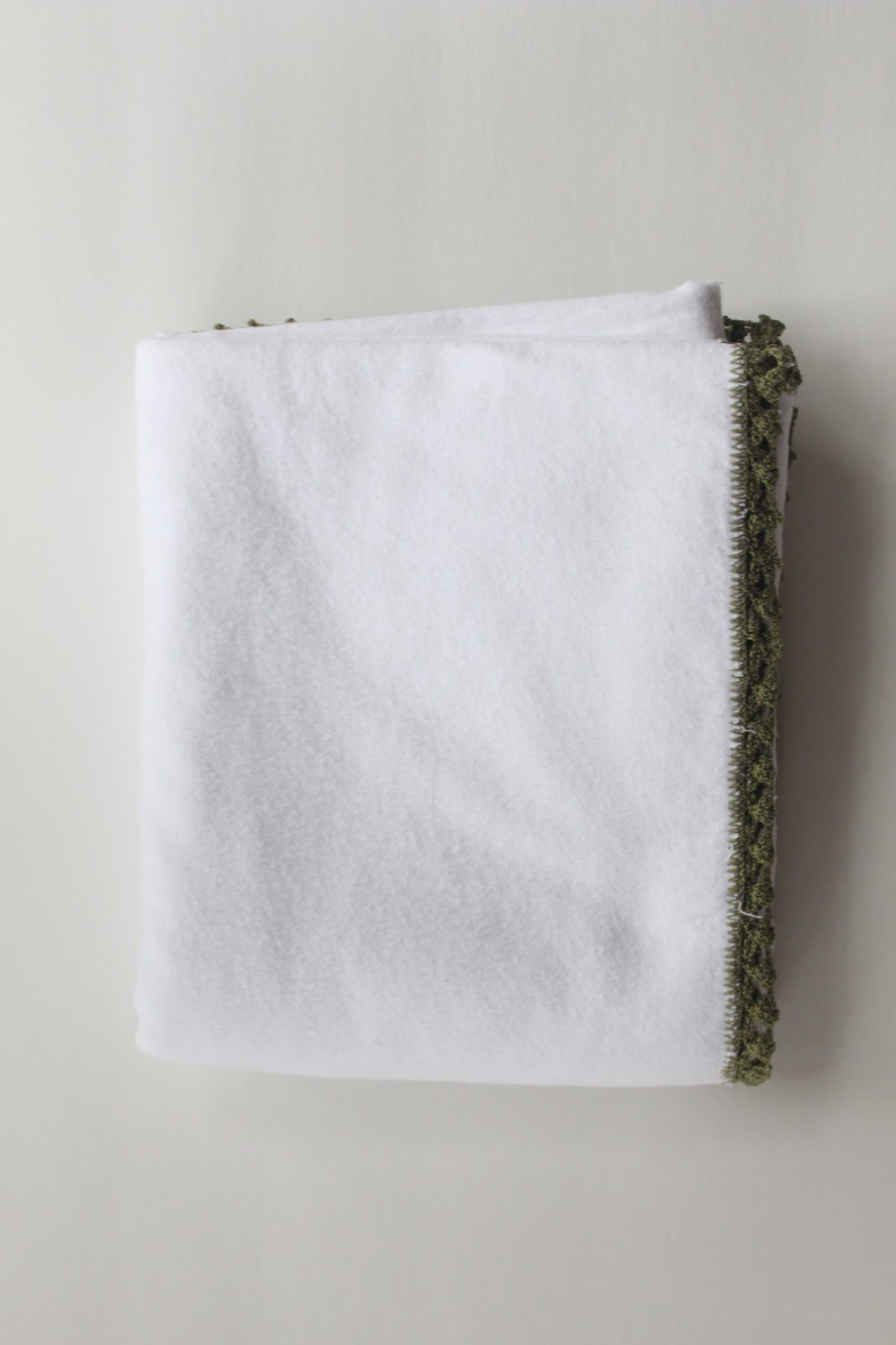 Eco Modern Concierge Made in the USA Hibiscus Linens