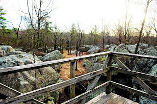 A sceinic view with lot of rocks at Horse Pen 40