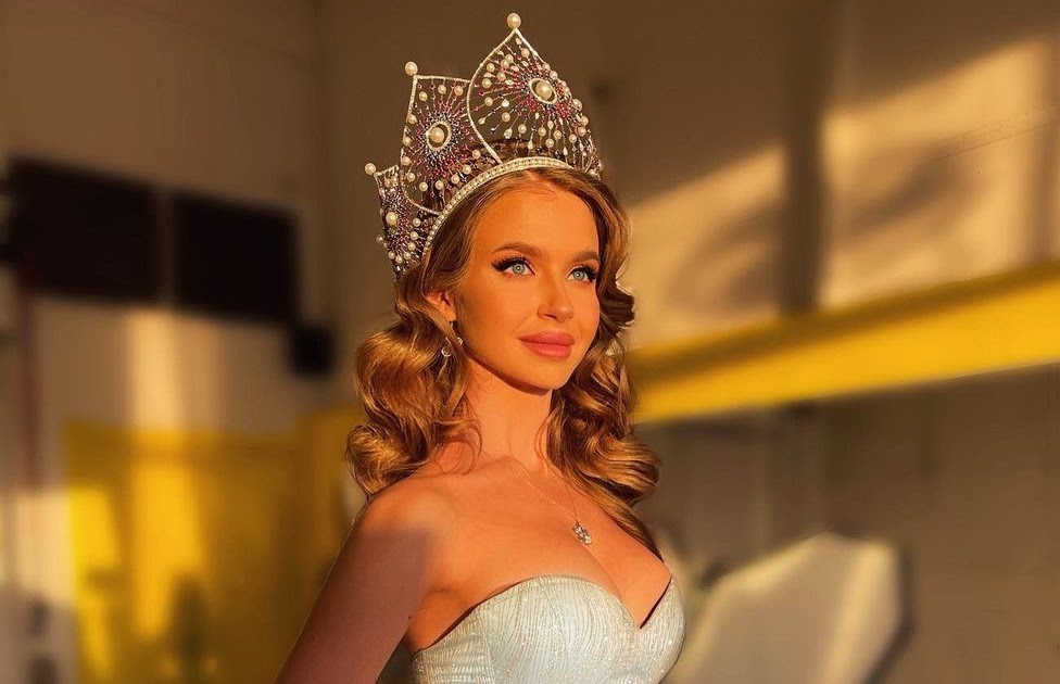 Miss Universe Russia 2020 is Alina Sanko