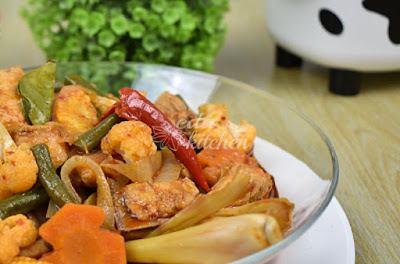 Paprik Chicken a thai culinary and delicious menu