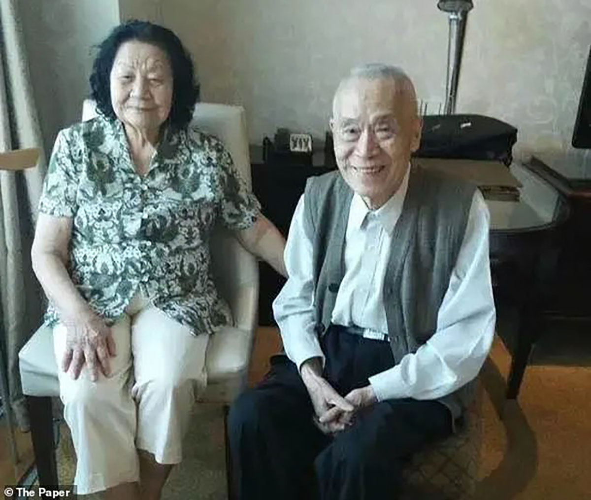 Scientist, 98, and his wife, 85, BOTH recover from coronavirus after fighting the deadly disease for 18 days Wife and Husband