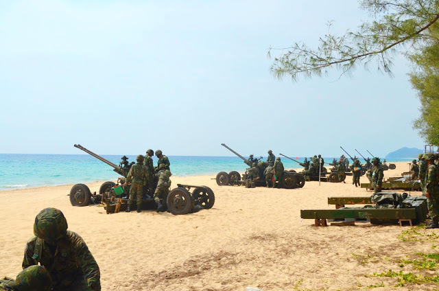 FDRA Fuerza Naval Tailandia Infantería de marina se entrena con sus