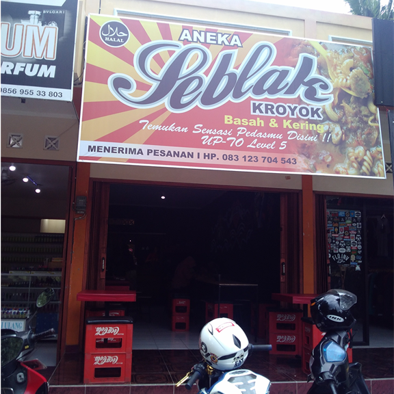 Desain Kedai Seblak contoh desain spanduk