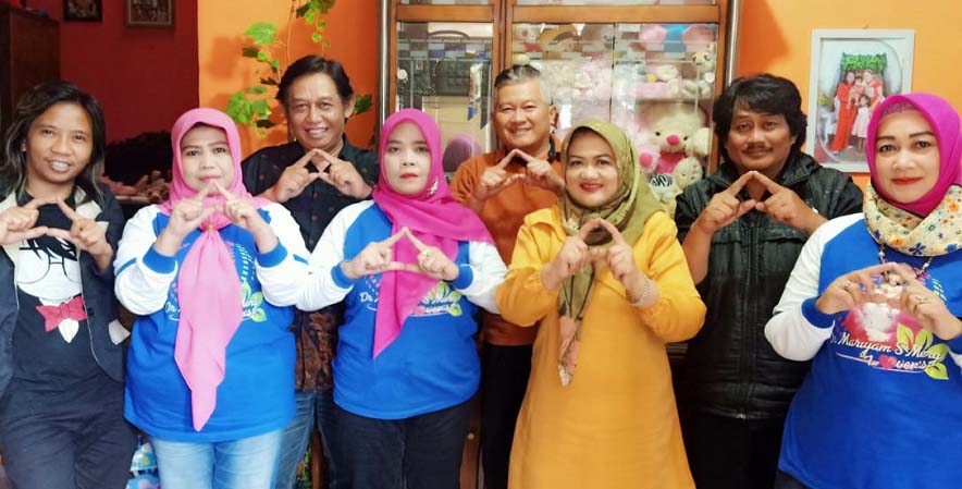 D’Merlovs Merambah ke Bisnis D’Merlovs Merambah ke Bisnis