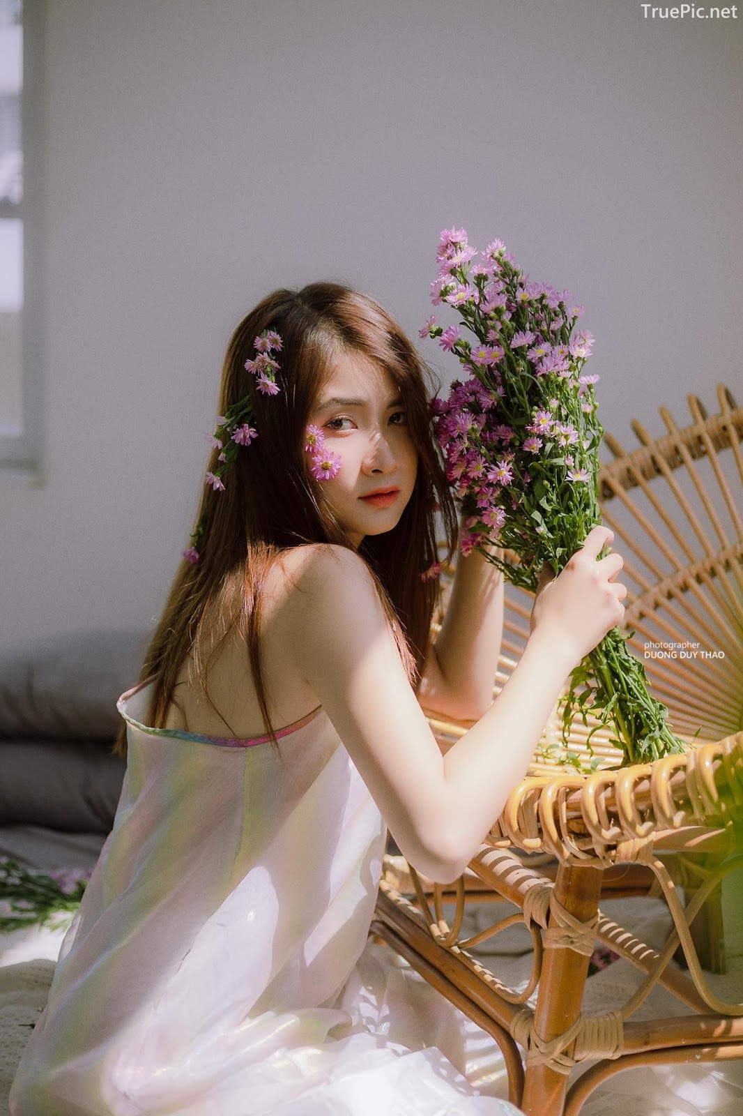 Vietnamese beautiful model Vu Thanh Huong - Fairies purple chrysanthemum - Picture 11
