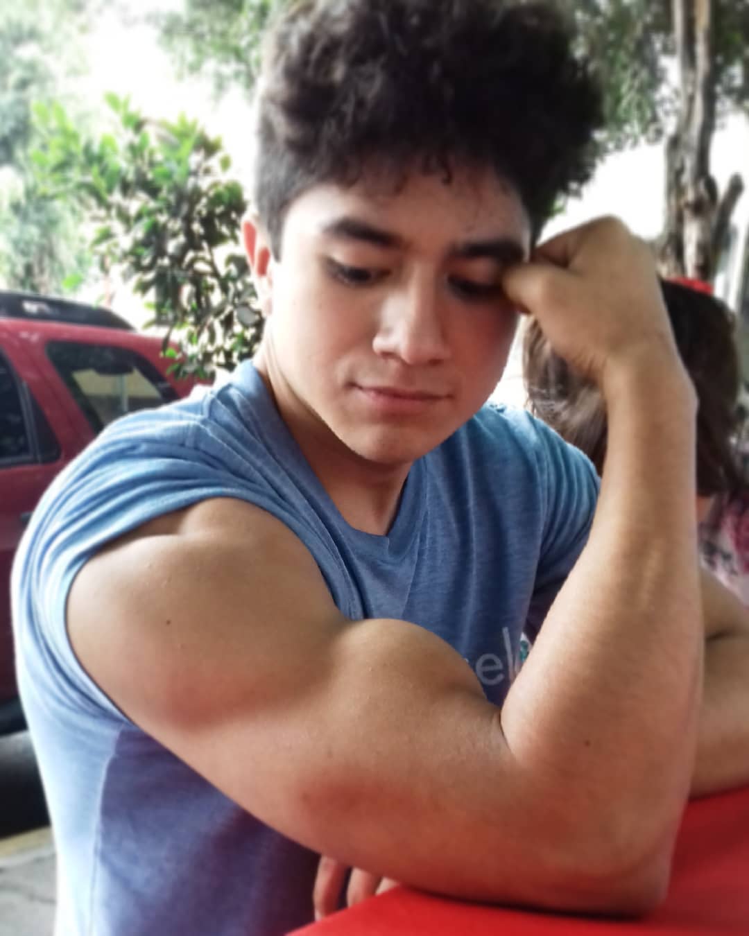 Juan Bernardo's Instagram, Twitter & Facebook on IDCrawl