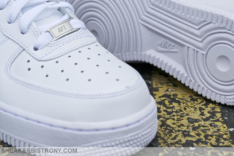 SNEAKER BISTRO - Streetwear Served w| Class: Nike Wmns Air Force 1 Low