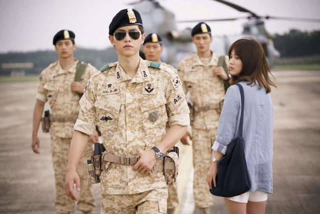Review Drama Korea | Descendants of The Sun Song-Song Couple