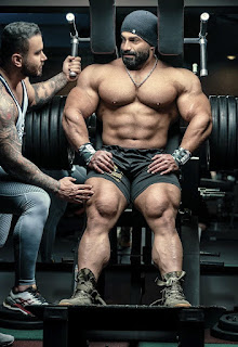 Sexy Male Competitive Bodybuilder