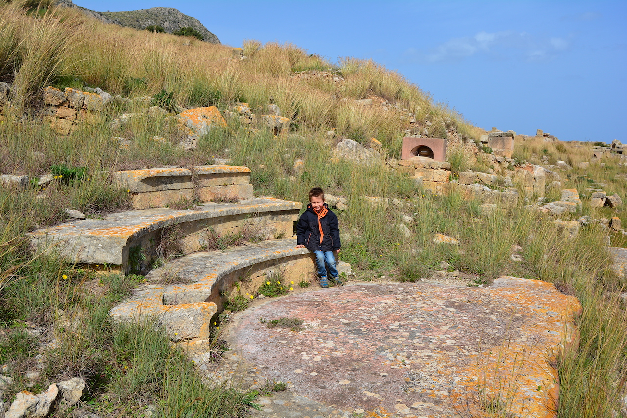 bouleuterion Solonte bouleuterion Solonte