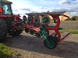 Ploughing: Massey Ferguson 6470 & Kverneland ES 80