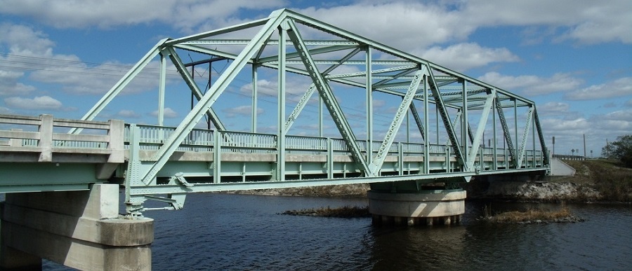 Puente de la CR 880 en el 20 Mile Bend Puente de la CR 880 en el 20 Mile Bend