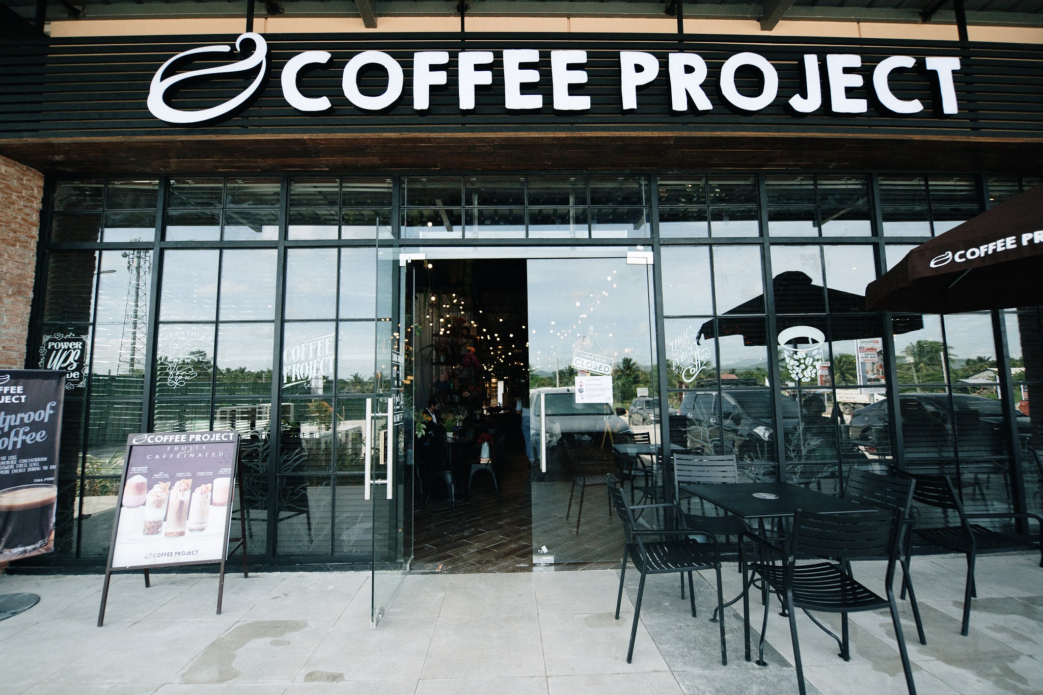 Falling in Love with a Cafe GenSan's Coffee Project The Walking Eyes