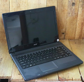 laptop bekas acer aspire 4749Z 