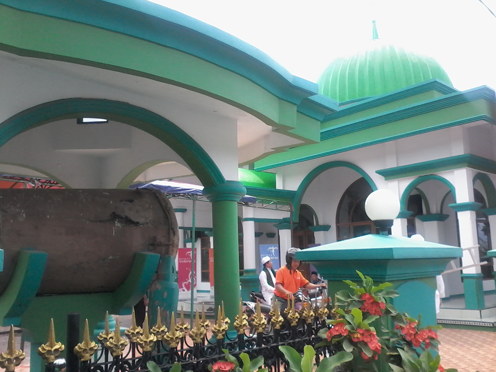 54 Ide Kombinasi Warna Eksterior Masjid Warna Dasar