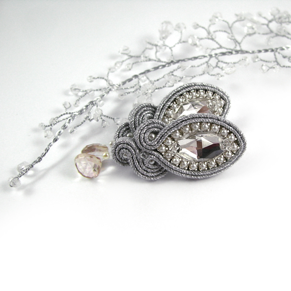 Ślubne kolczyki sutasz srebrne z kryształami Swarovski perłami, "Lady Teck"