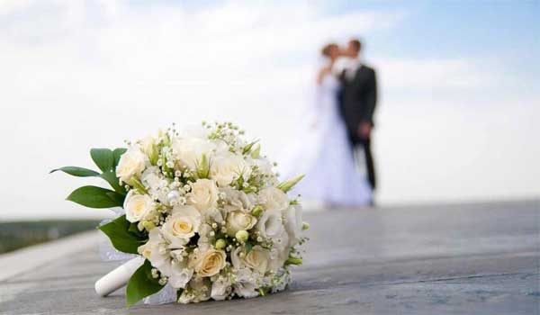 Νύφη έδινε παχυντικά ροφήματα στις παράνυμφές της για να φαίνεται πιο αδύνατη!