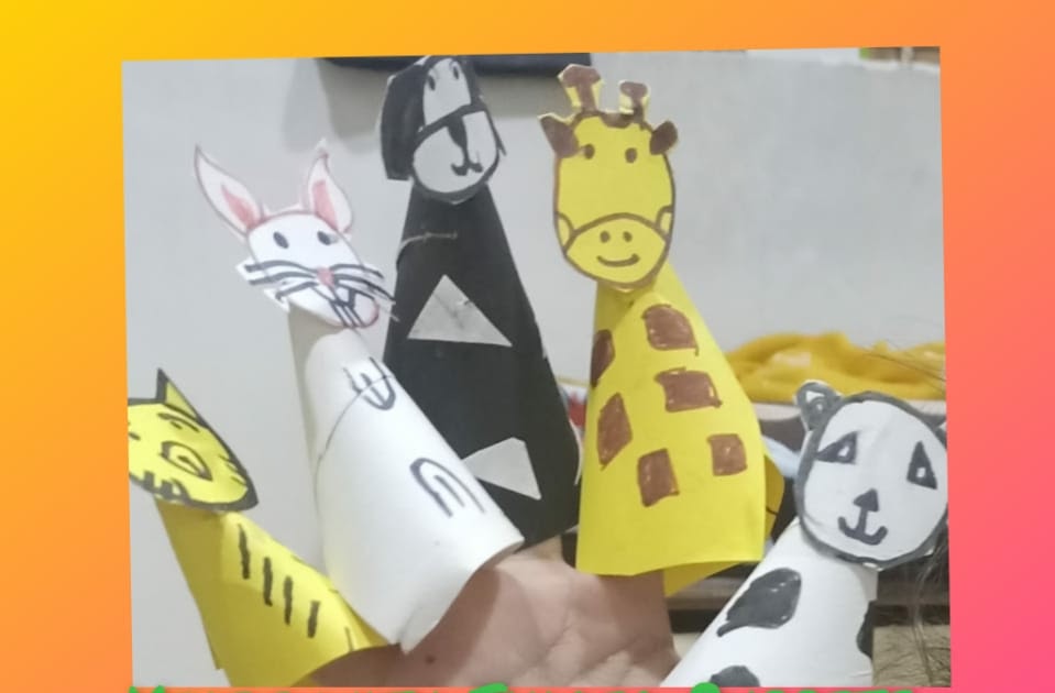 It's All About Arts Integration Verbs with Finger Puppets