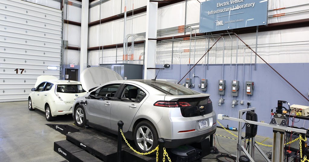 Services Car Electronics Dealer Tips in choosing the best dealer