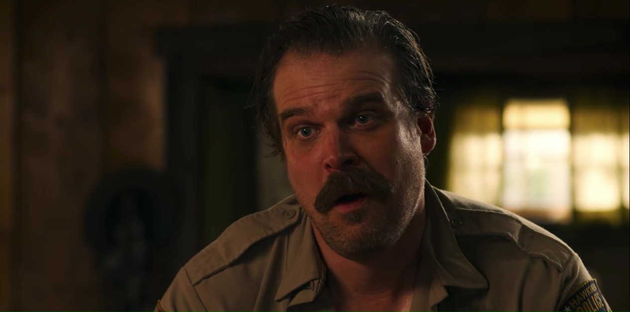 ausCAPS David Harbour shirtless in Stranger Things 303 "Chapter Three
