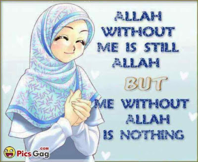 kartun muslimah cantik sedang berdo'a