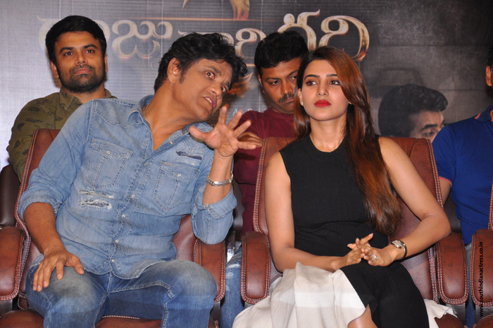 Samantha at Raju Gari Gadhi 2 Success Meet