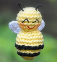 PATRON GRATIS  ABEJA AMIGURUMI 820