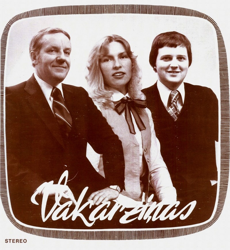 Vakarziņas - front